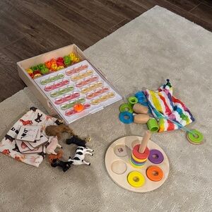 4 LovEvery toy items